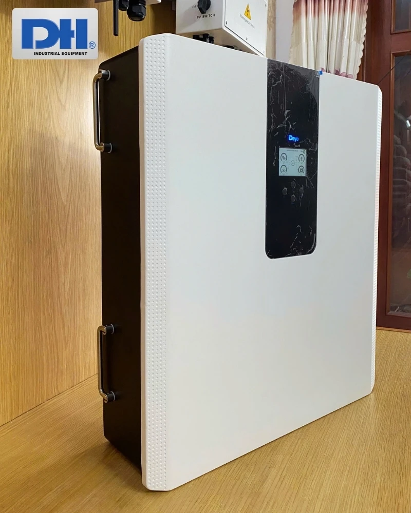 Deye All-In-One RW-F5.3-1H3