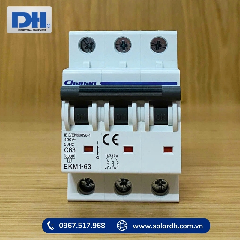 Thiết bị đóng cắt điện Chanan MCB AC 63A 3P