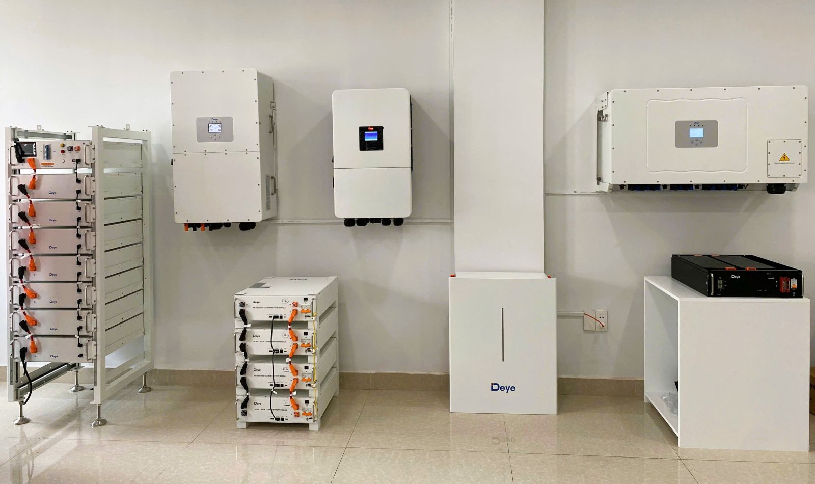 Khu vực trưng bày sản phẩm deye