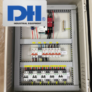 Tủ điện năng lượng mặt trời 16kW Hybrid 1 pha