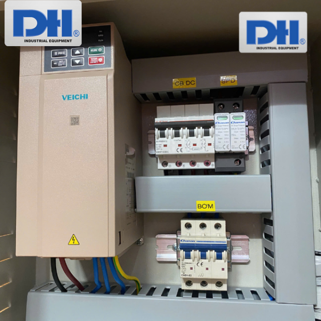 Tủ điện biến tần bơm 5.5kW 3 pha Veichi